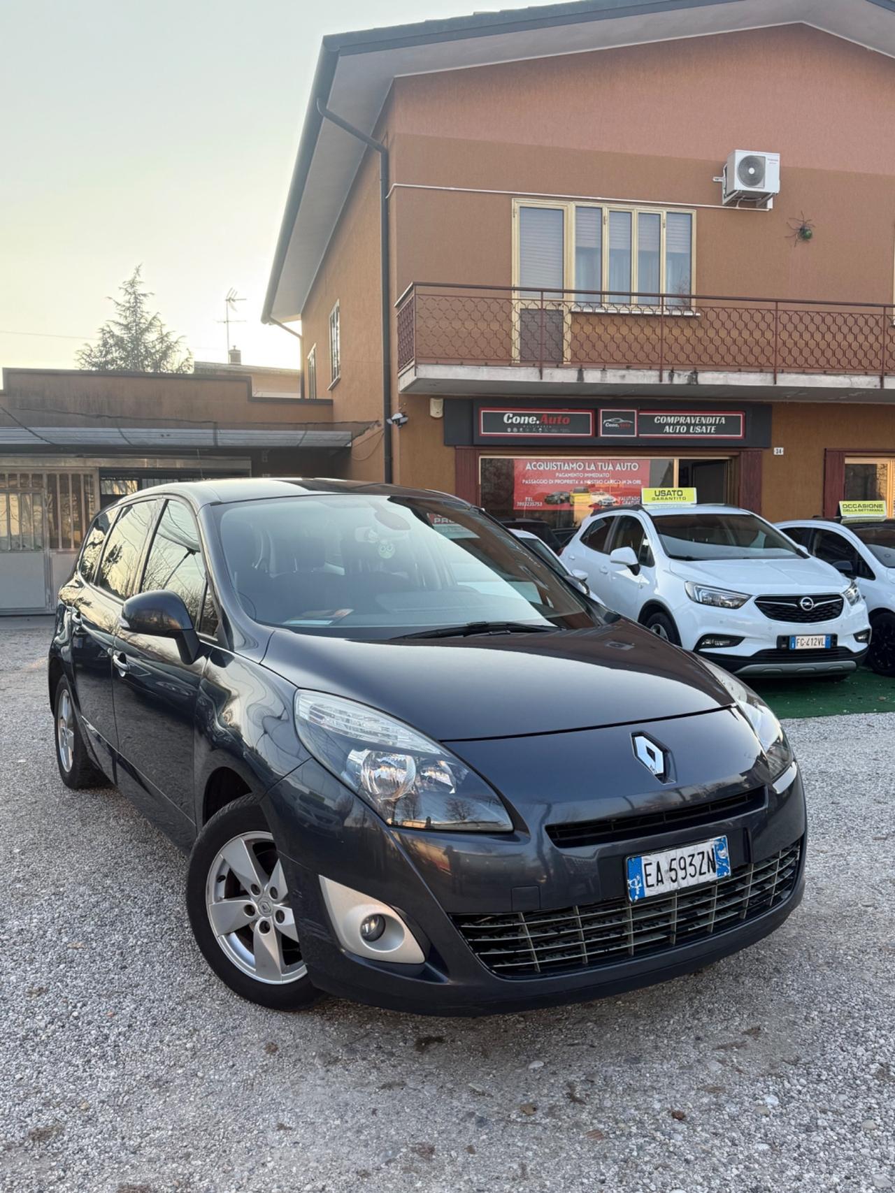 Renault Scenic Scénic 1.9 dCi 130CV Luxe