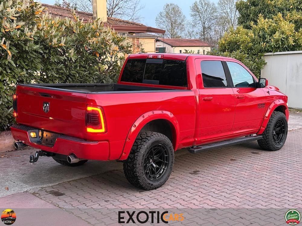 Dodge RAM 5.7 HEMI V8 Pickup