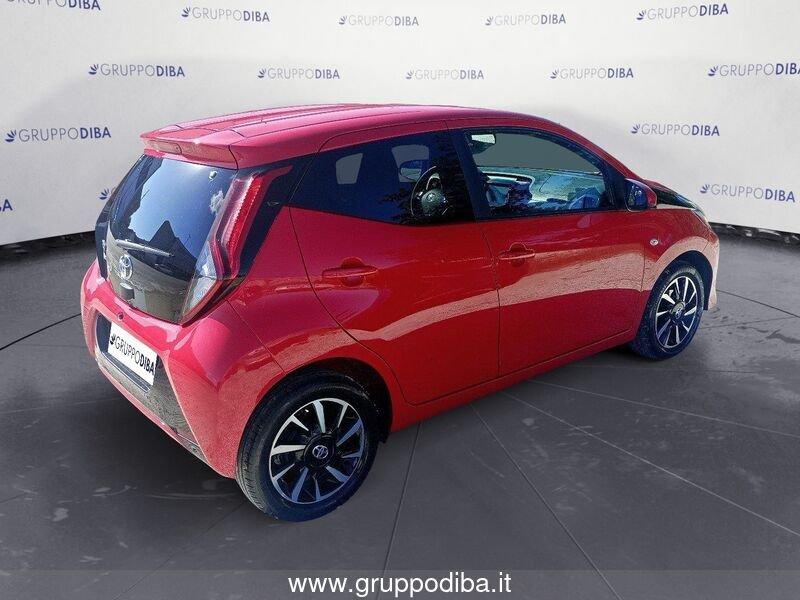 Toyota Aygo II 2018 5p 5p 1.0 x-wave grey m-mt 72cv
