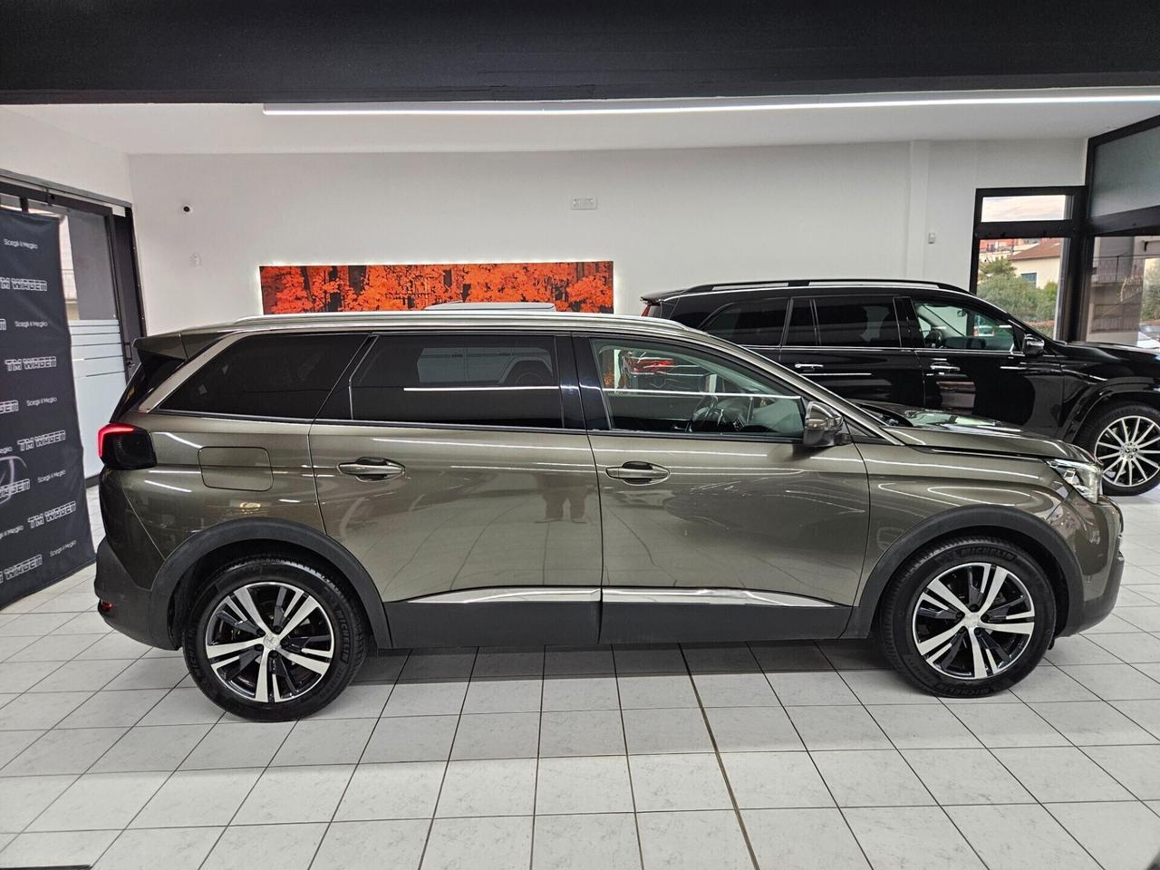 Peugeot 5008 1.5 bluehdi Active s - 7 POSTI - IVA ESPOSTA