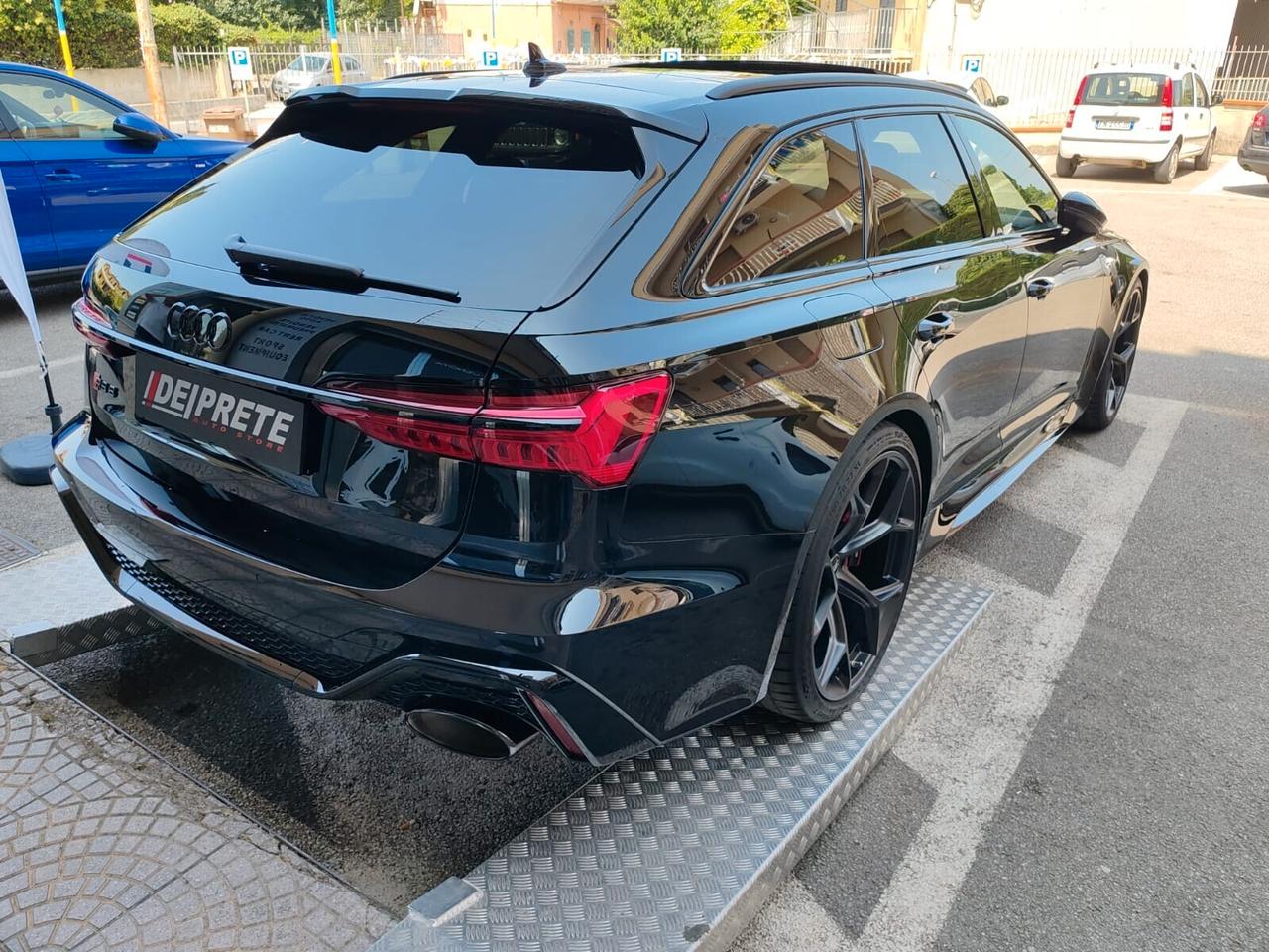 Audi RS6 RS 6 Avant 4.0 TFSI V8 quattro tiptronic Performance
