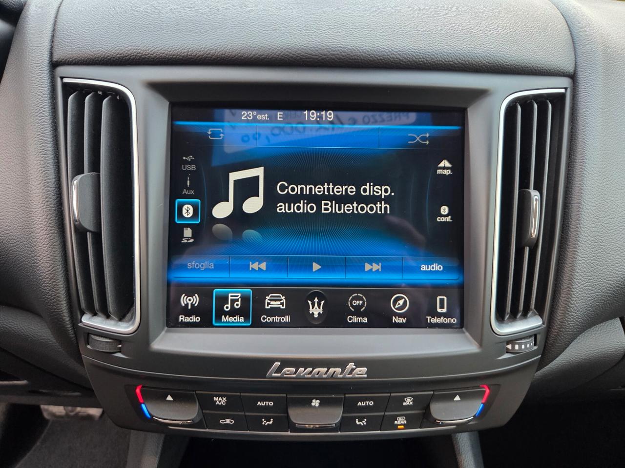 Maserati Levante 3.0 V6 275 cv Diesel AWD Granlusso