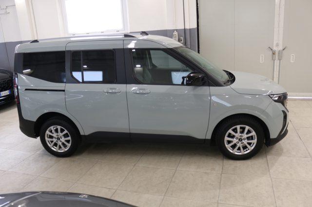 FORD Tourneo Courier 1.0 EcoBoost Powershift Titanium