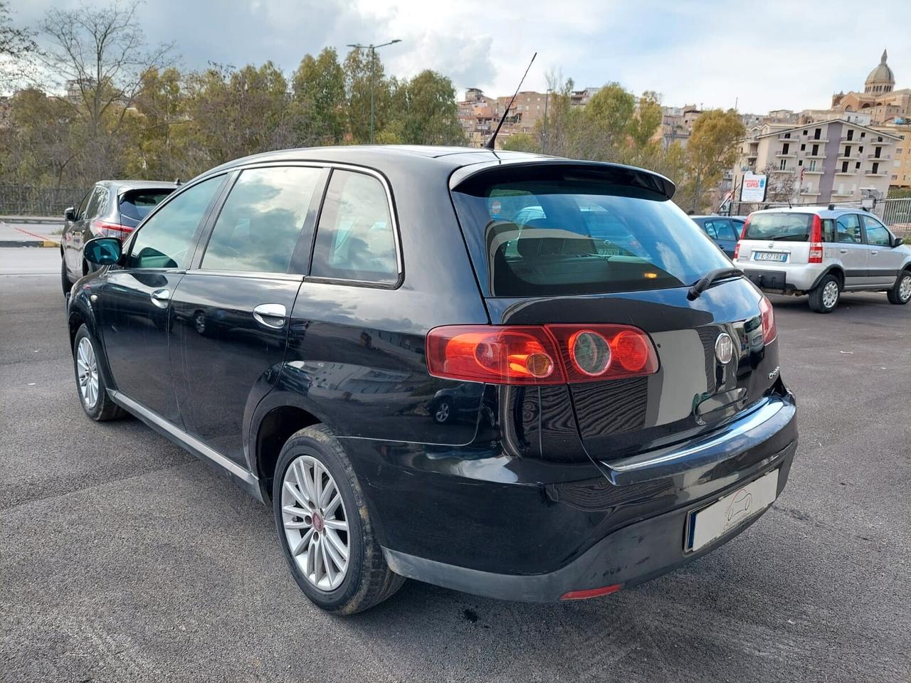 Fiat Croma 1.9 Multijet Dynamic motore con 180mila km