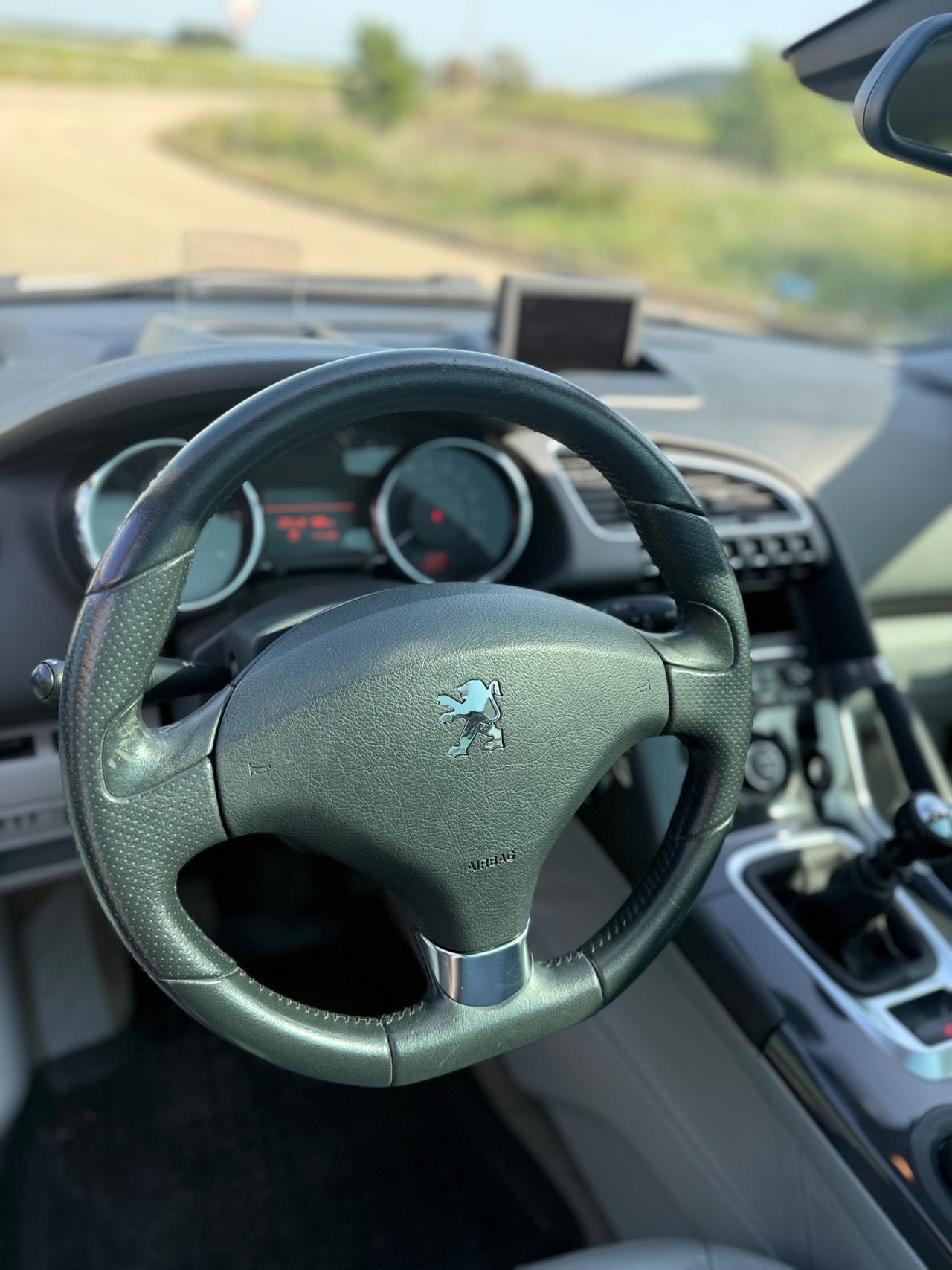 Peugeot 3008 2.0 HDi 150CV Tecno