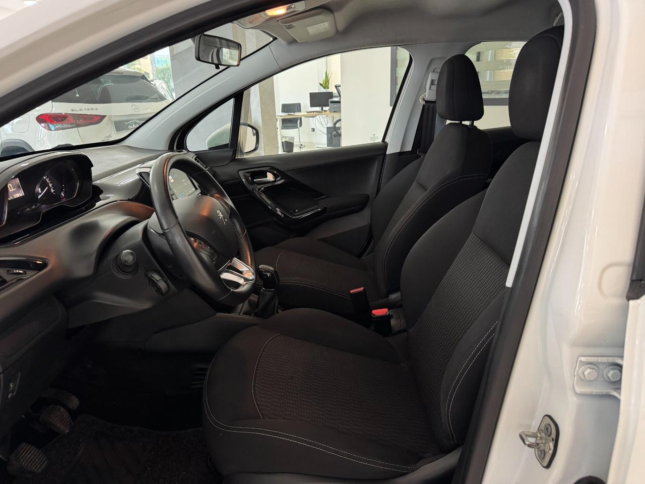 Peugeot 208 1.2 82cv 5 porte Allure