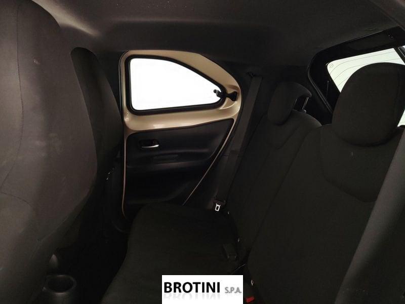 Toyota Aygo X 1.0B (72 CV) Trend Air S-CVT