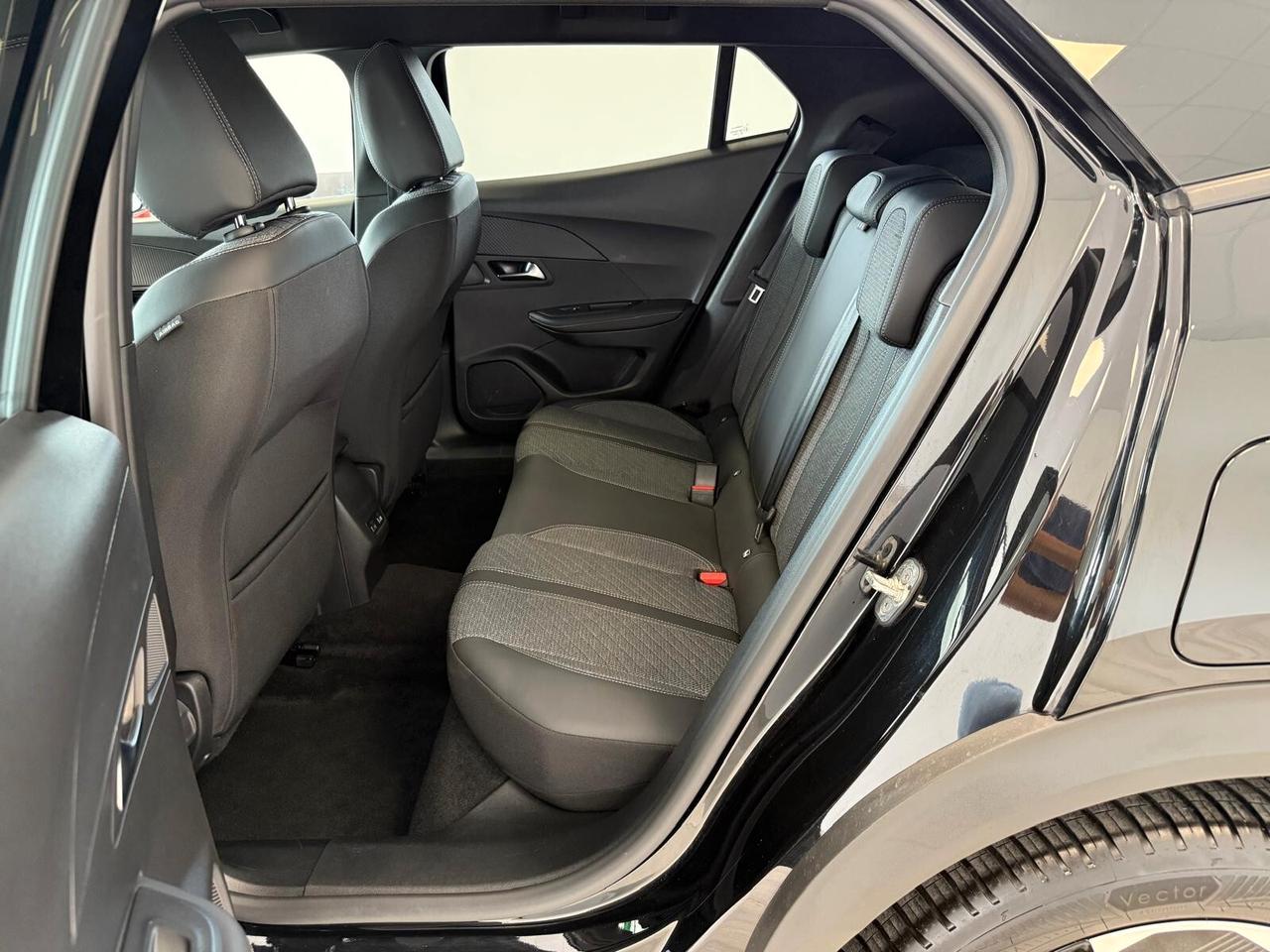 Peugeot 2008 PureTech 100 S&S Allure