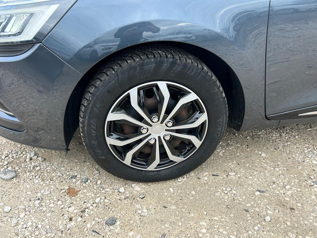 Renault Clio TCe 12V 90 CV GPL 5 porte Duel neopatentati rate