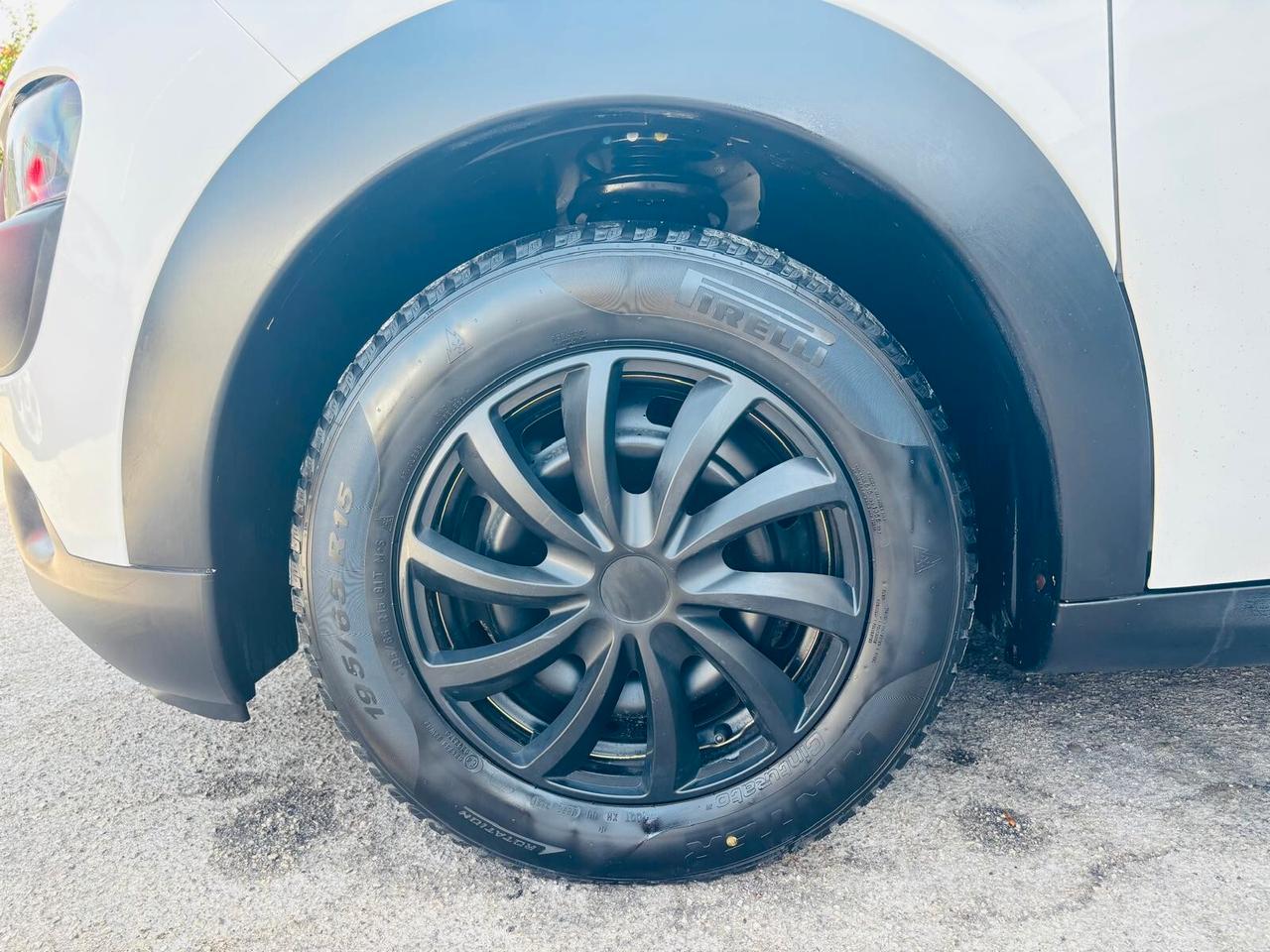 Citroen C4 Cactus PureTech 82 Shine