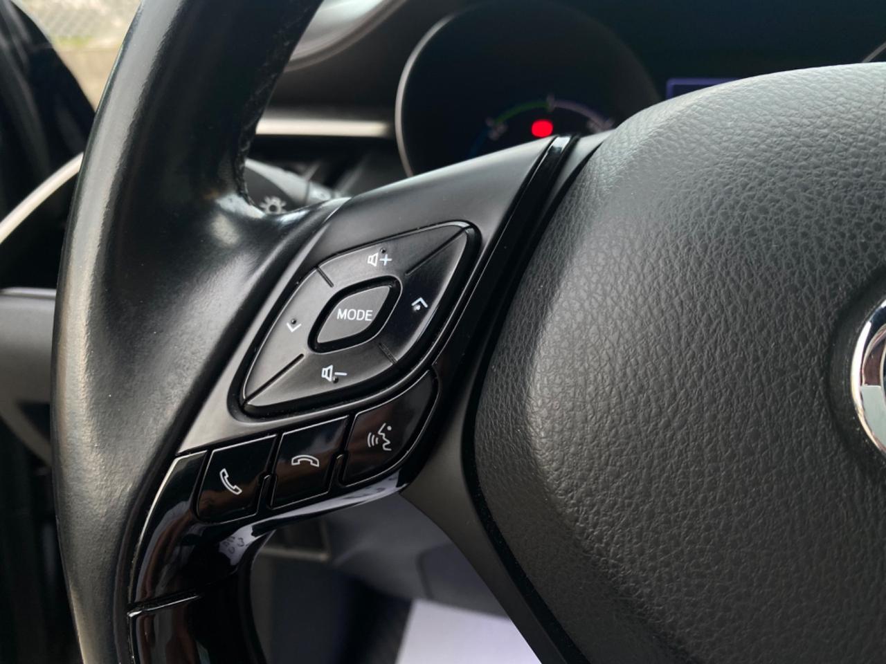 Toyota C-HR 1.8 Hybrid Lounge FULL