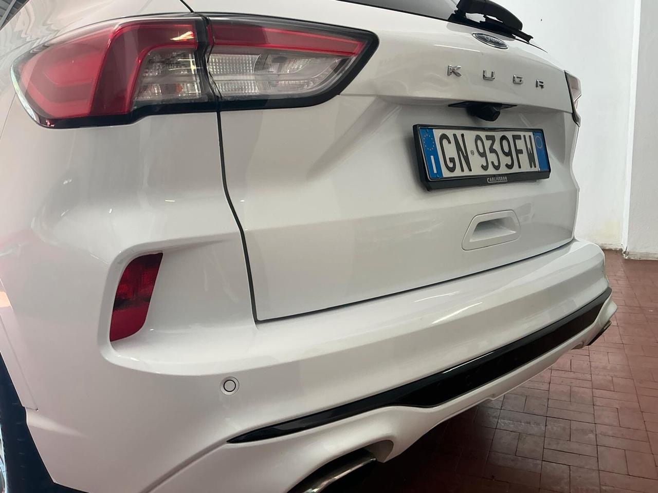 LAND ROVER DISCOVERY SPORT 2.0D AWD 2020 IDEALE PER NEOPATENTATI