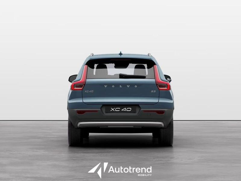 Volvo XC40 B3 163+11 CV Mild Hybrid Automatico Core