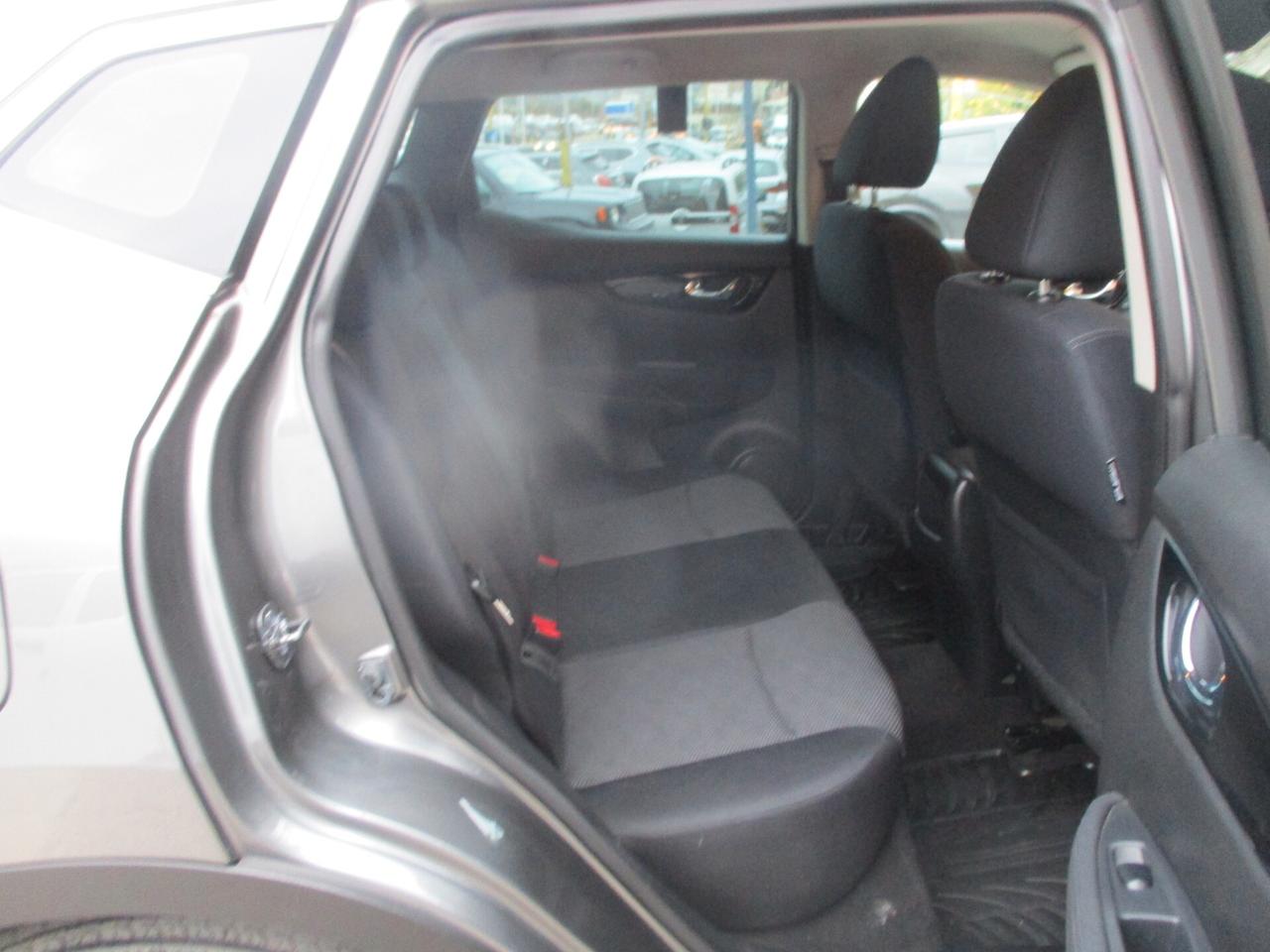 Nissan Qashqai 1.5 dCi MOLTO BELLA