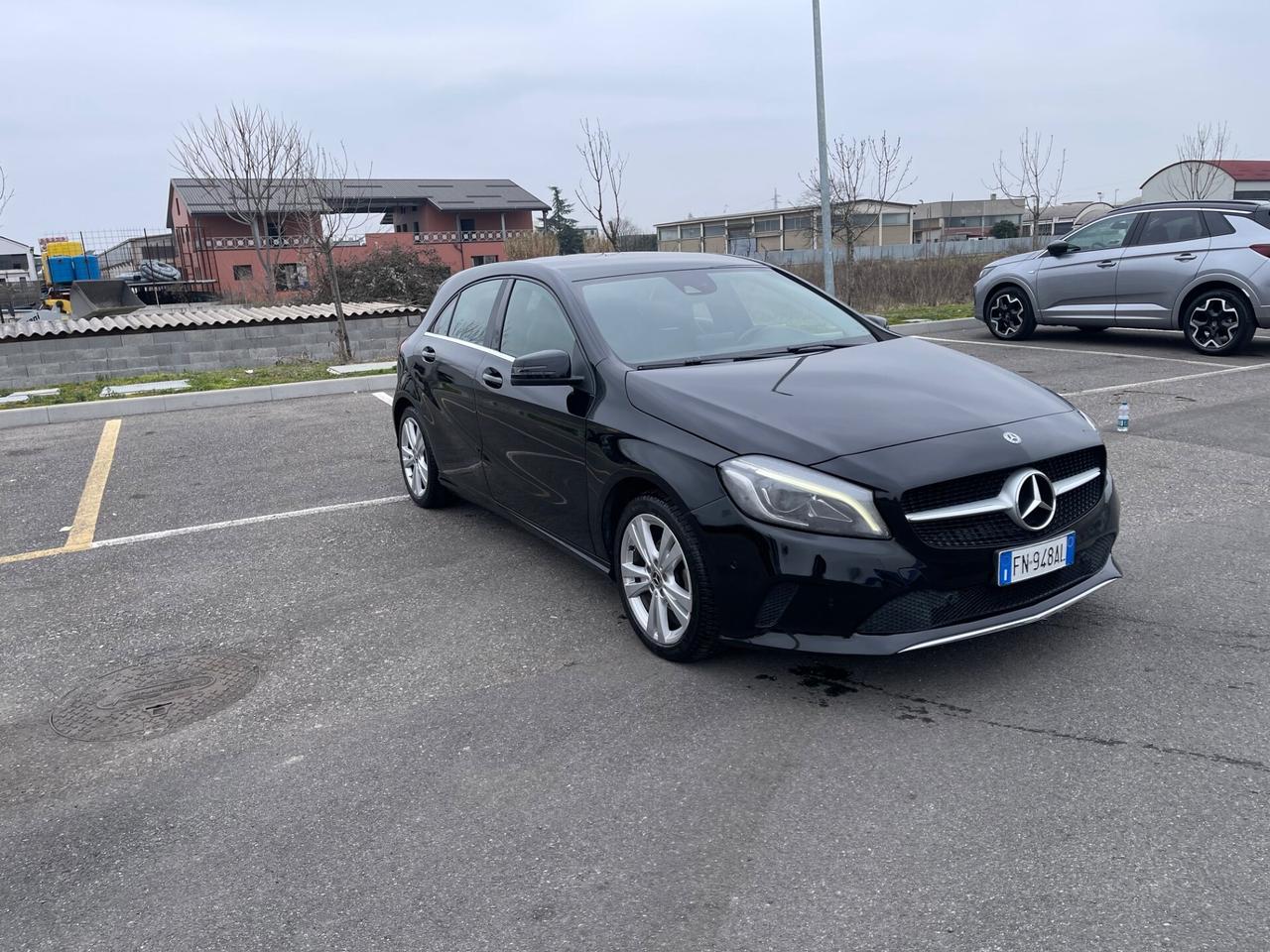 Mercedes-benz A 180 A 180 d Automatic Executive