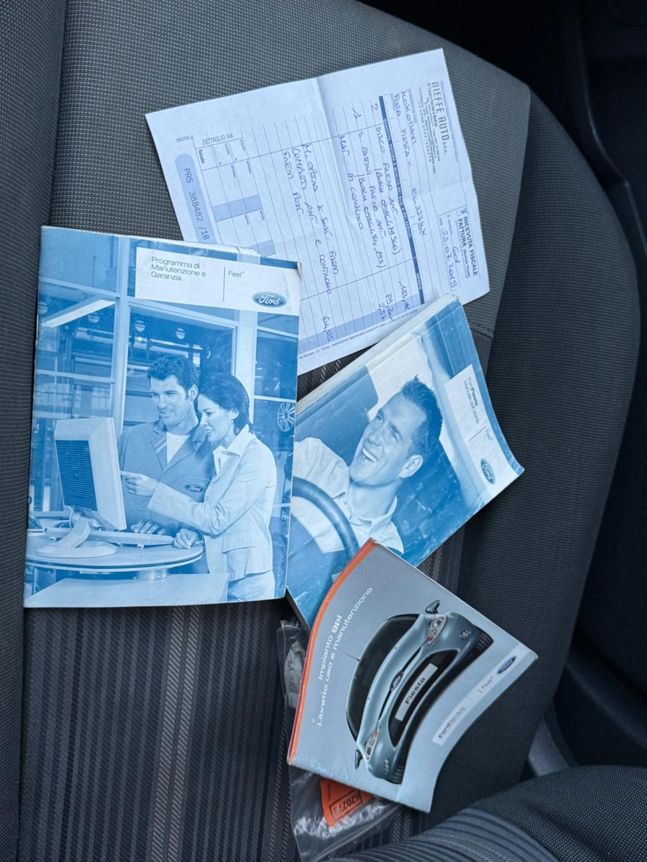 Ford Fiesta 1.4 5 porte Bz.- GPL Titanium