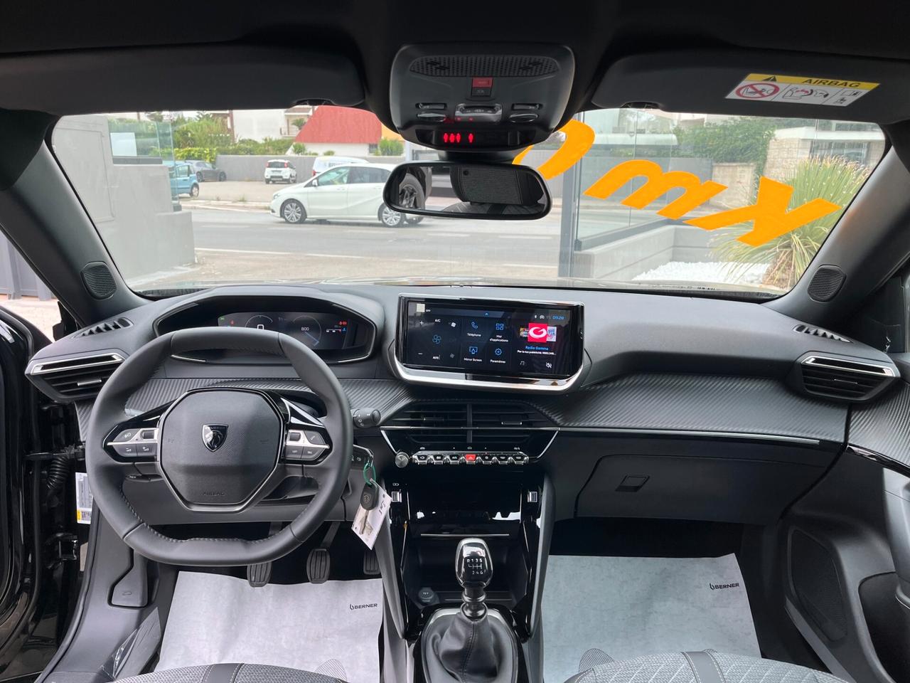 Peugeot 2008 PureTech 100 S&S Allure Km0