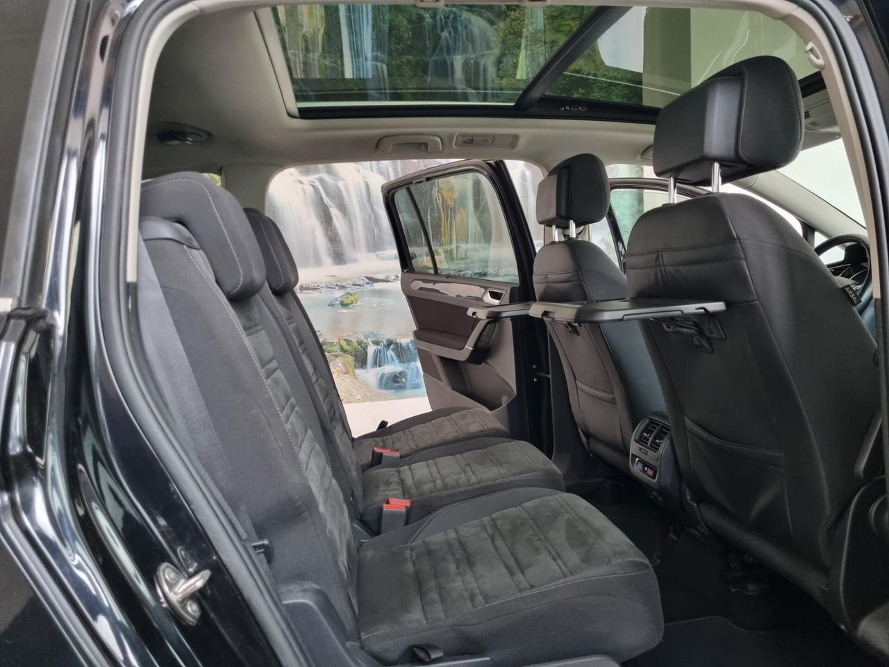 Volkswagen Touran 1.6 TDI 115 CV DSG 7 POSTI, FULL LED, TETTINO, KEYLESS