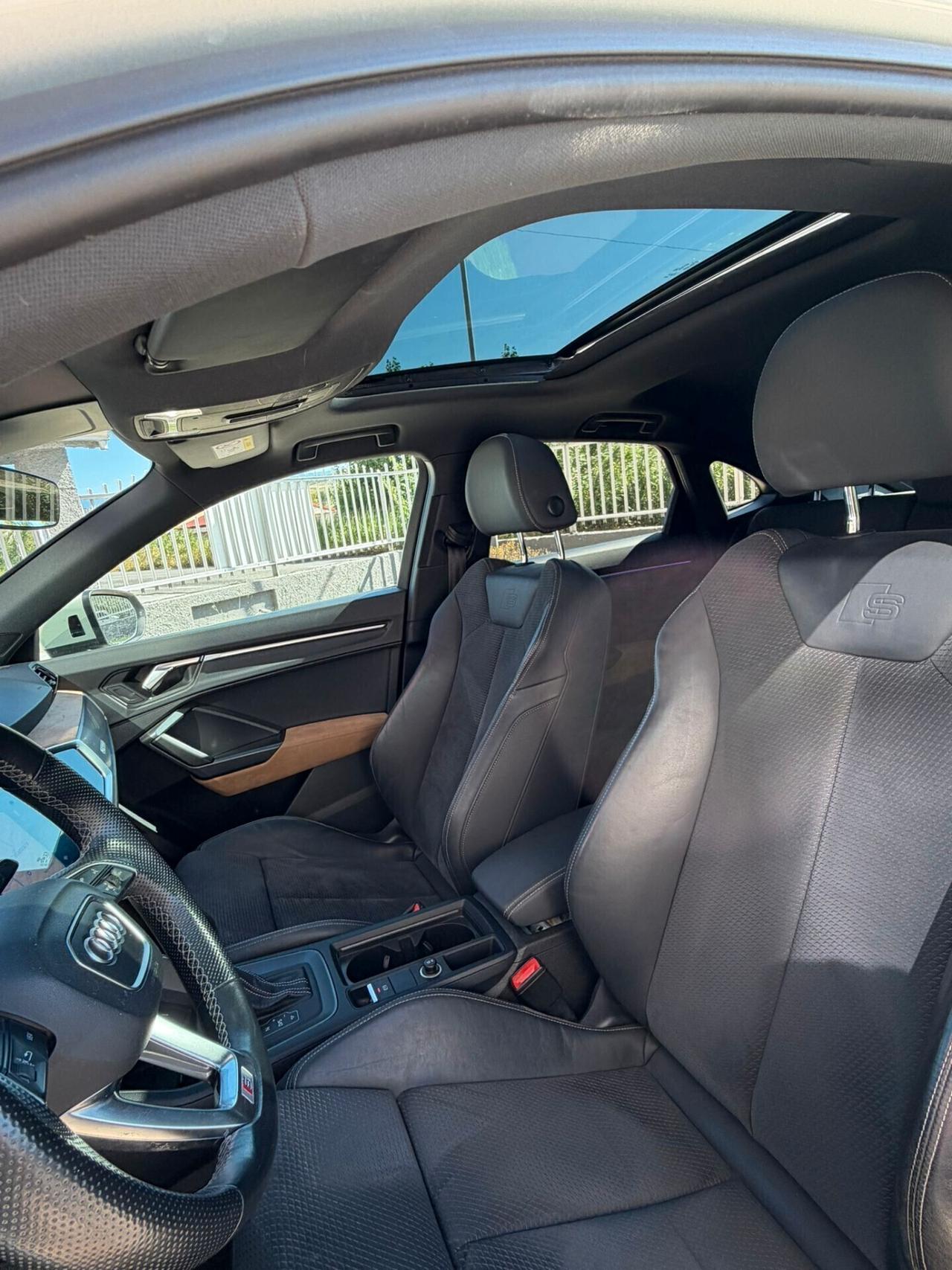 Audi Q3 35 TDI S tronic line edition