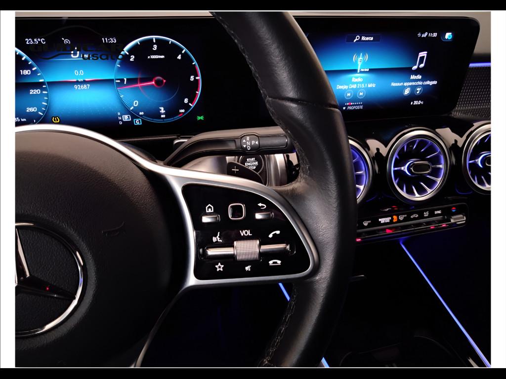 Mercedes-Benz GLB - X247 2019 - GLB 180 d Sport Plus auto