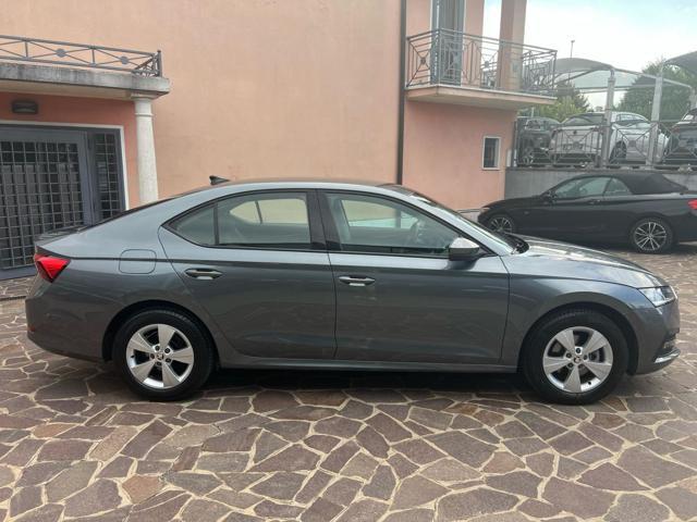 SKODA Octavia 2.0 TDI EVO SCR Executive - BERLINA -