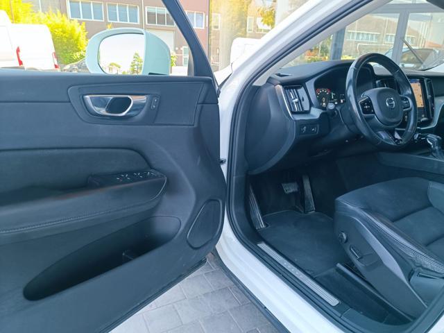 VOLVO XC60 D4 AWD Geartronic Business