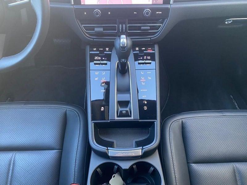 Porsche Macan 2.0 Carplay 21" Key Less Pelle Led Camera 360°