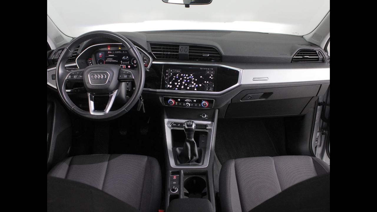 AUDI Q3 2019 Sportback - Q3 Sportback 35 2.0 tdi Business Plus