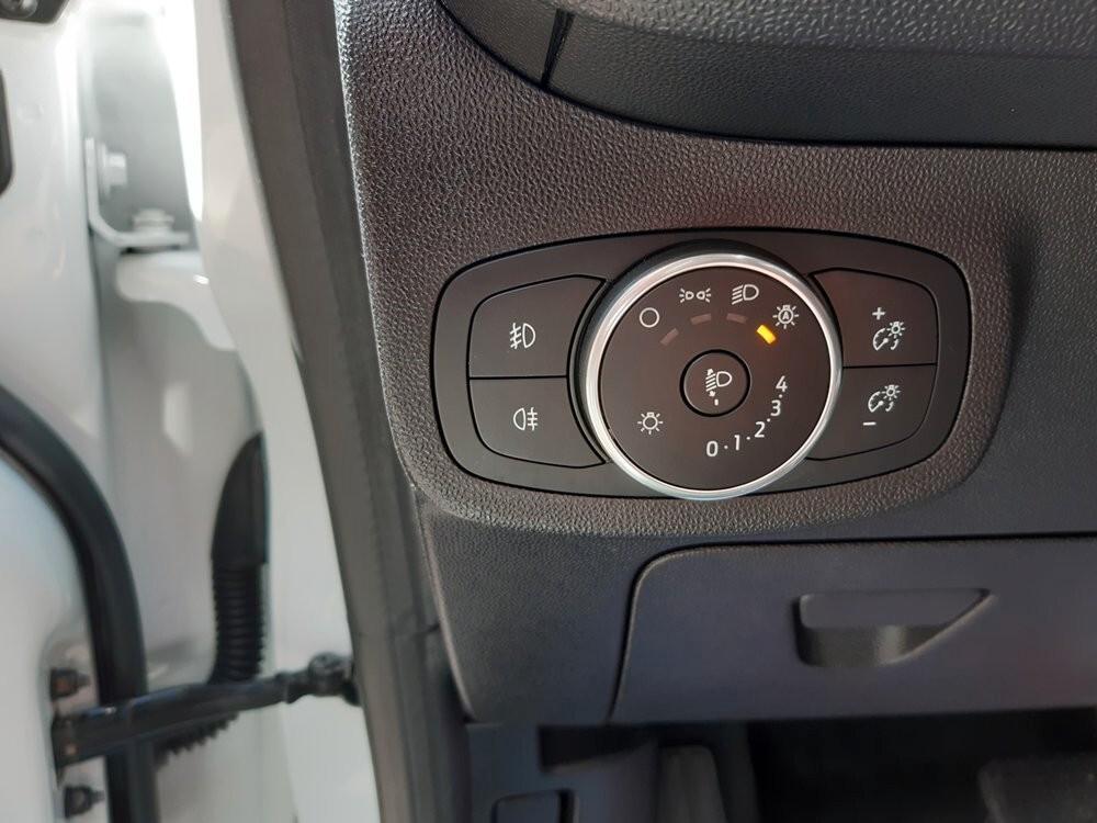 Ford Fiesta 1.0 Ecoboost 100 CV 5 porte Vignale NEO PATENTATI AUTOMATICA