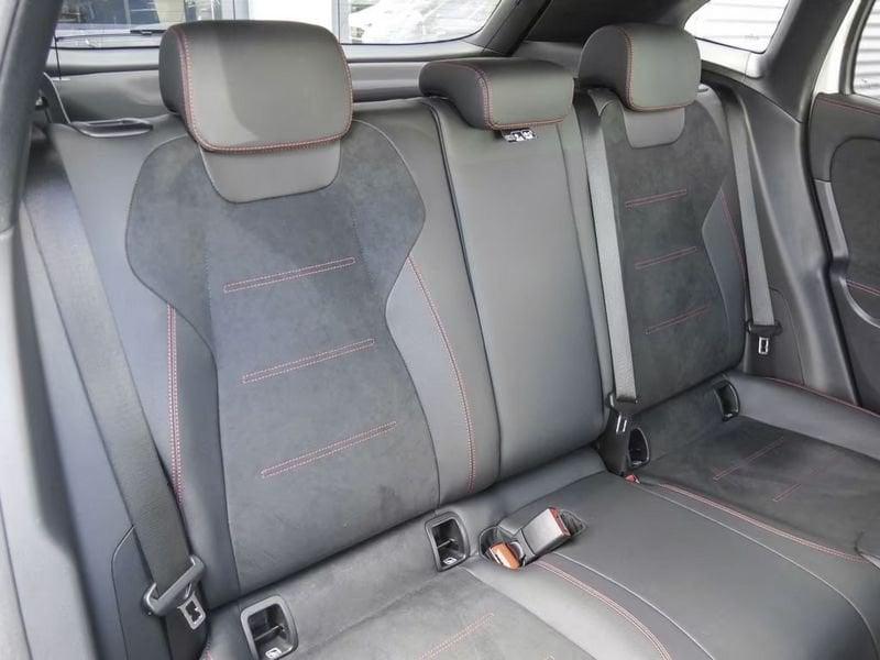 Mercedes-Benz GLA GLA 200 d Automatic AMG Line Premium NAVI FULL LED CAMERA