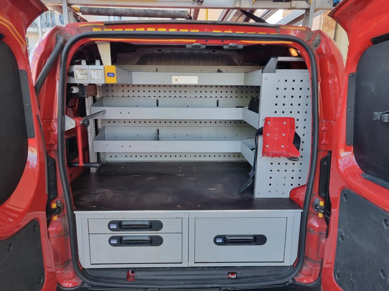 Fiat Fiorino III 2016 cargo 1.3 mjt 95cv Adv. E6