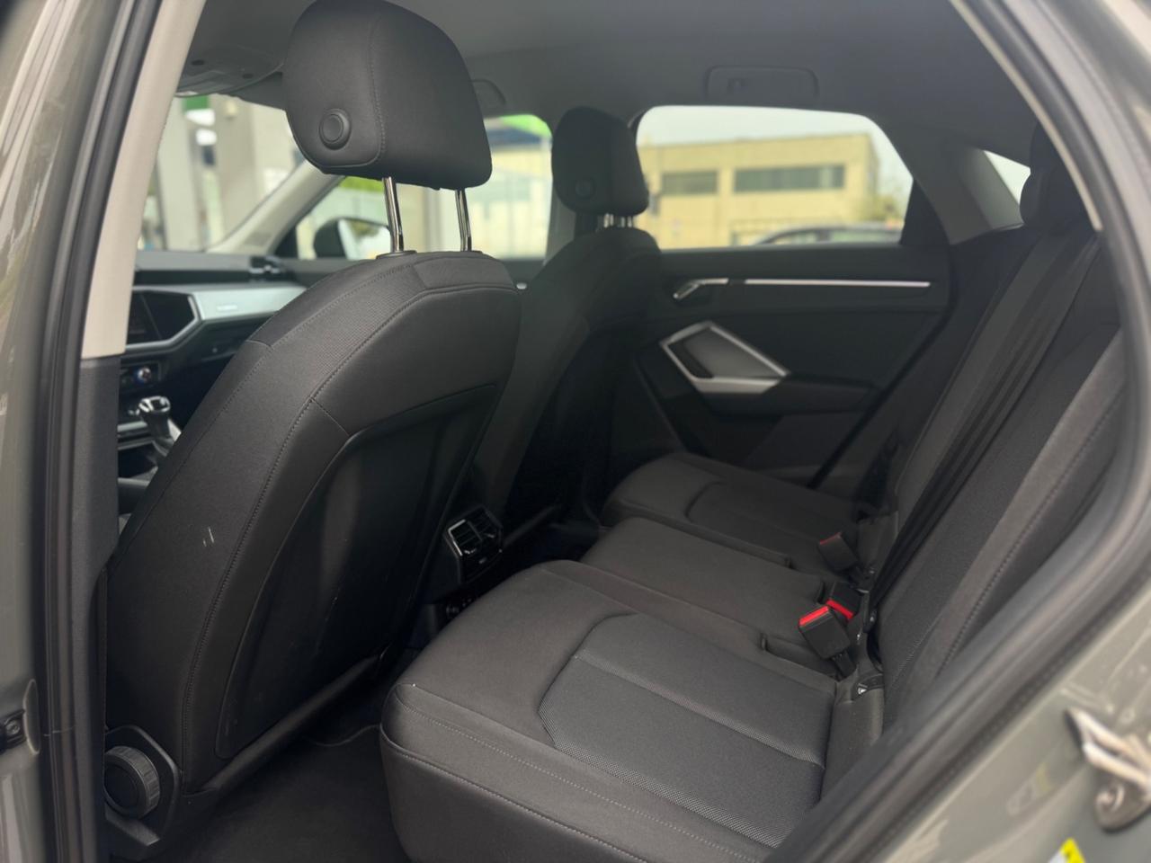 Audi Q3 SPB 35 TDI S tronic Business Plus