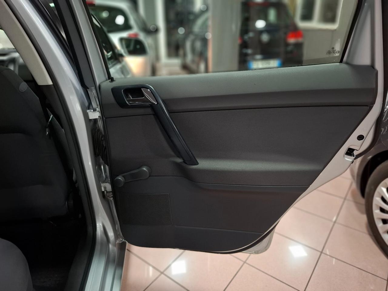 Volkswagen Polo 1.4 benzina Neopatentato