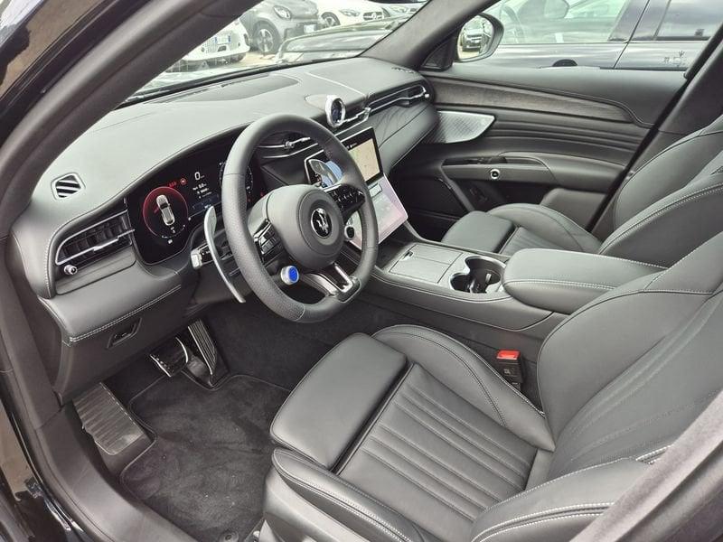 Maserati Grecale 2.0 mhev Modena 330cv auto