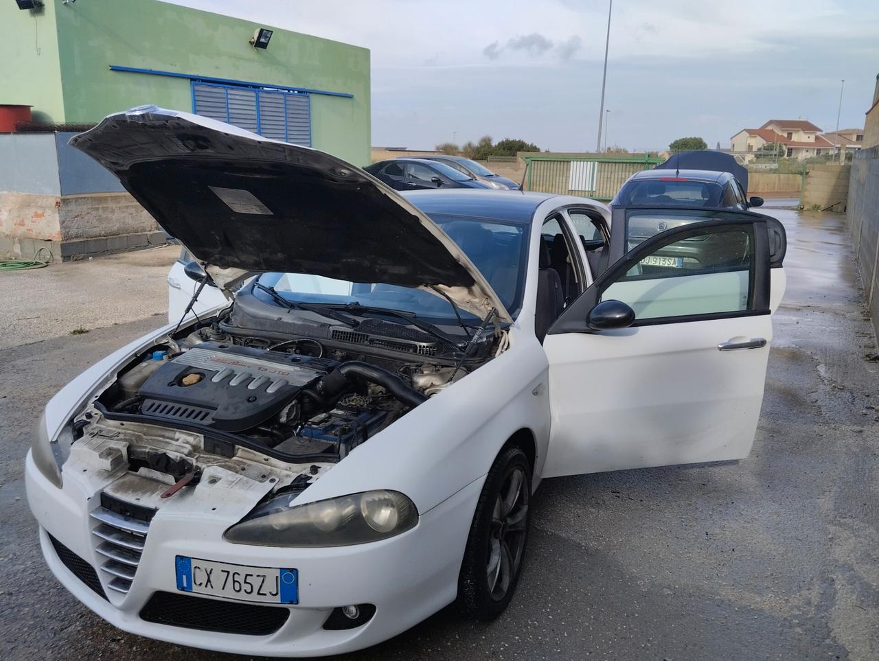 Alfa Romeo 147 1.9 JTD (120) 5 porte Progression