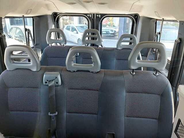 Peugeot Boxer 330 BlueHDi 120CV Combi Comfort
