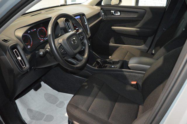VOLVO XC40 T2 automatico Essential