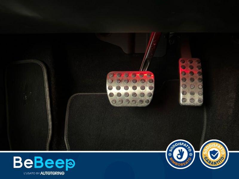 Mercedes-Benz GLA 200 D AMG LINE PREMIUM 4MATIC AUTO