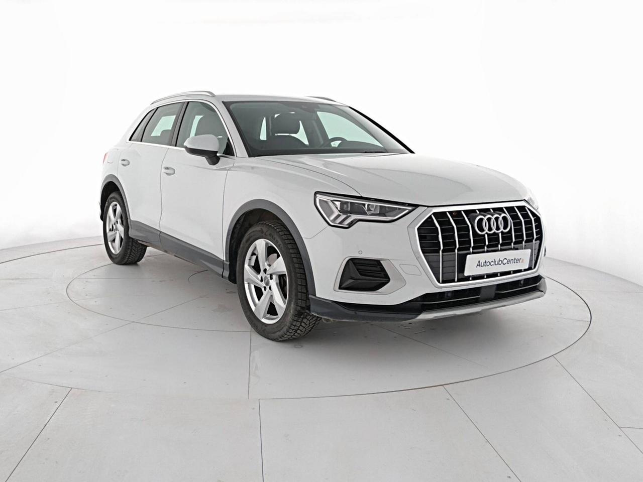 Audi Q3 35 2.0 tdi Business Advanced