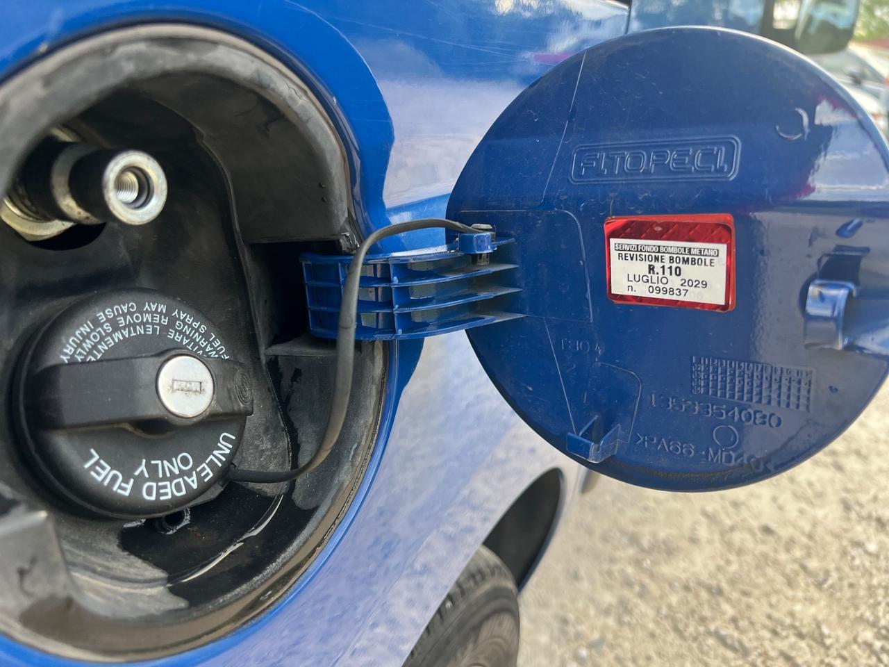 Fiat Qubo 1.4 Dynamic Benzina Metano Permute Rate Garanzia