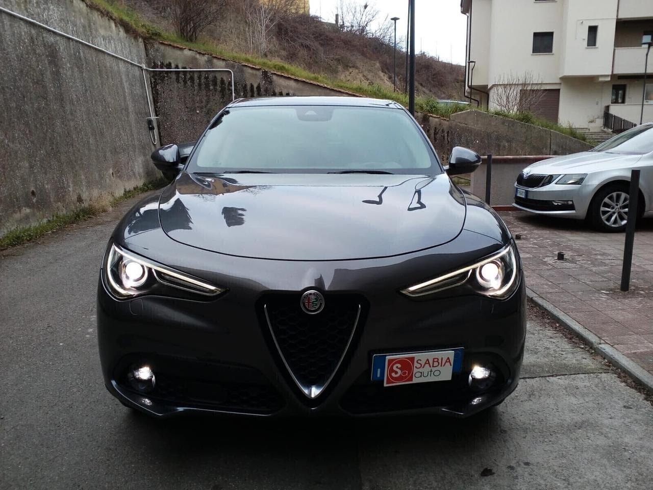 ALFA ROMEO STELVIO 2.2 210cv AT8 EXECUTIVE Q4