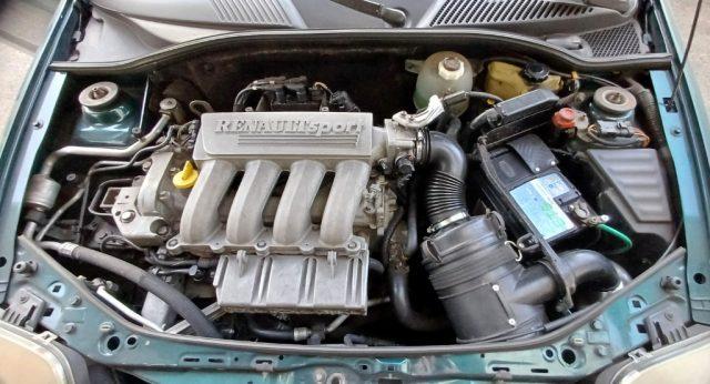 RENAULT Clio 2.0 16V cat 3 porte Renault Sport