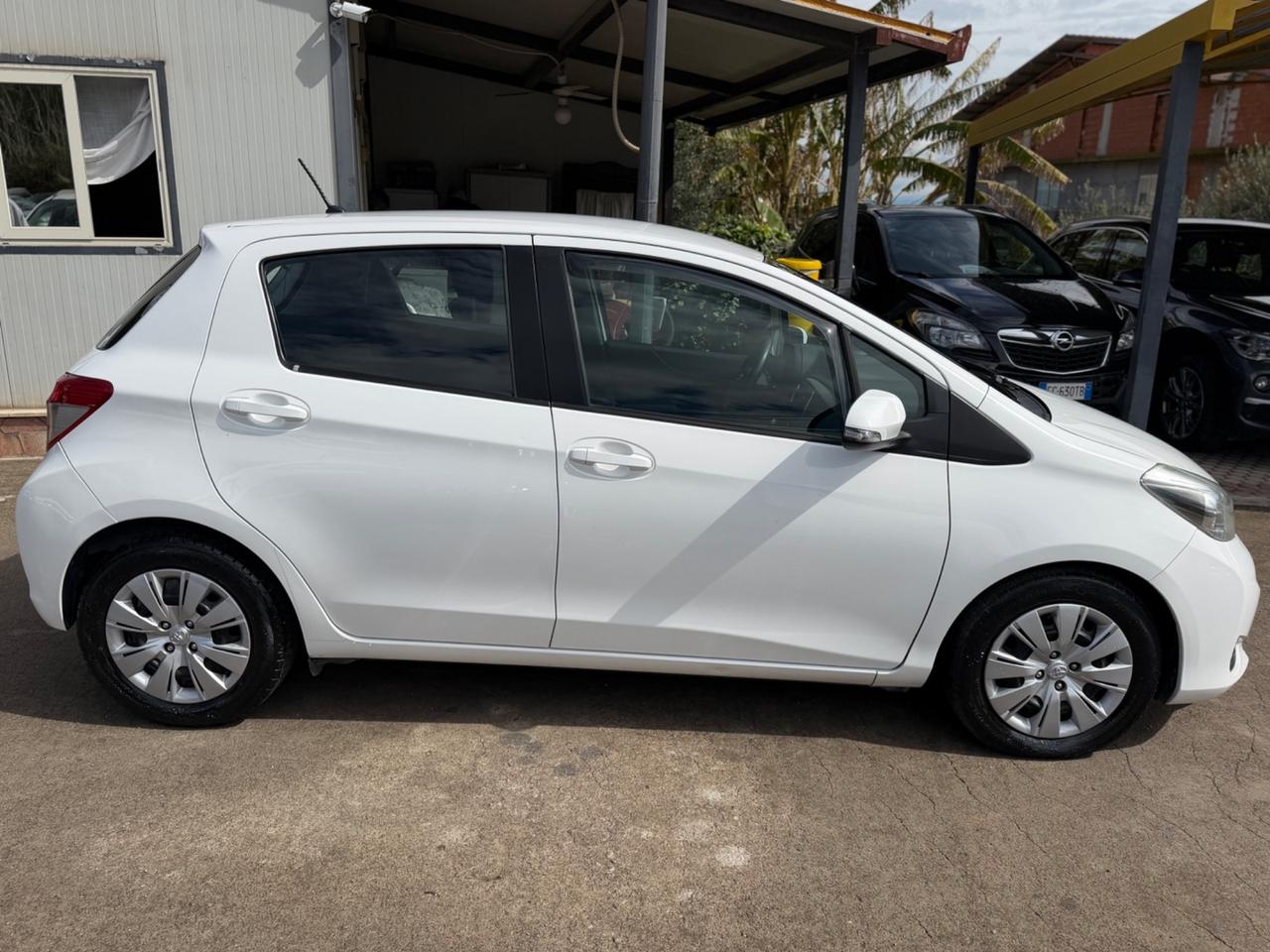Toyota Yaris 1.4 D-4D 5 porte Km Certificati