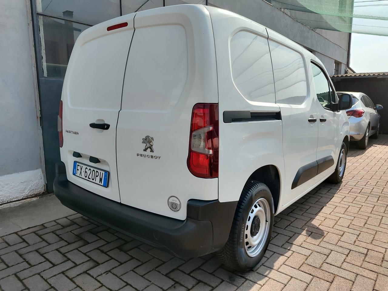 Peugeot Partner BlueHDi 75 L1 Furgone Pro
