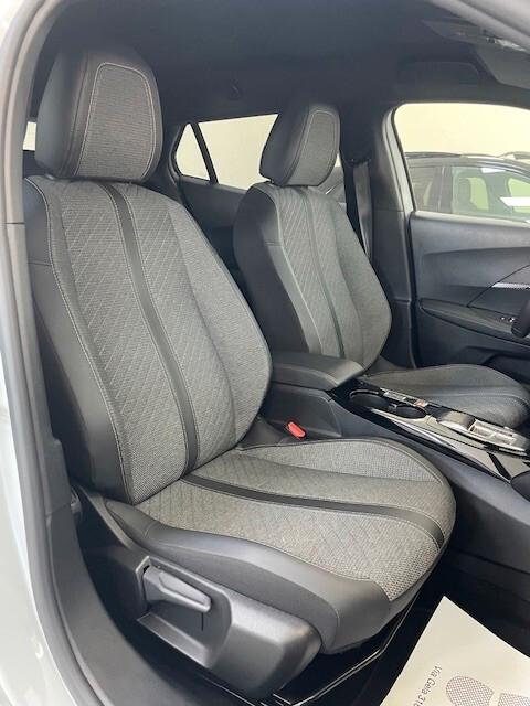 Peugeot 2008 PureTech 130CV S&S EAT8 Allure