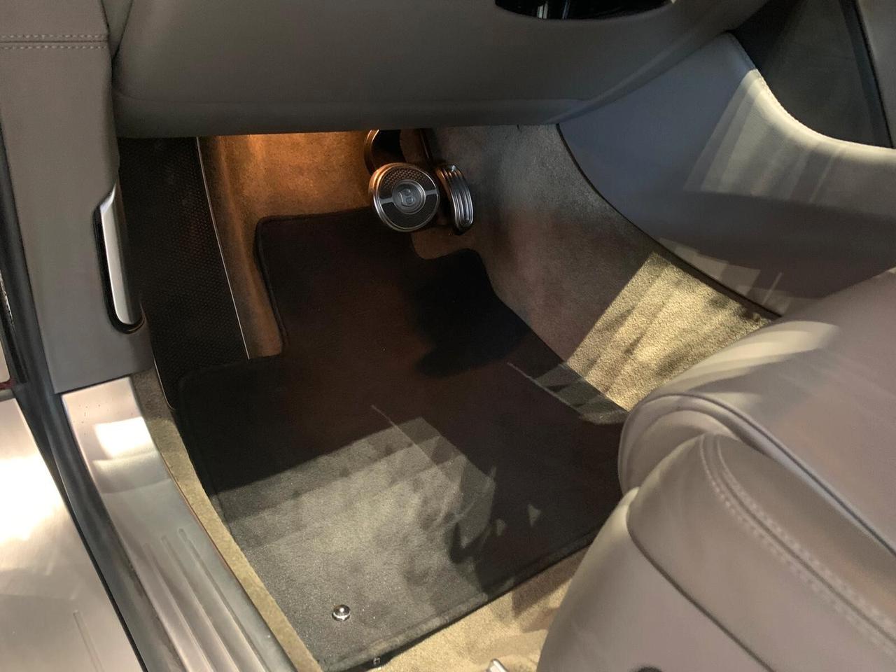 Bentley Continental GT V8