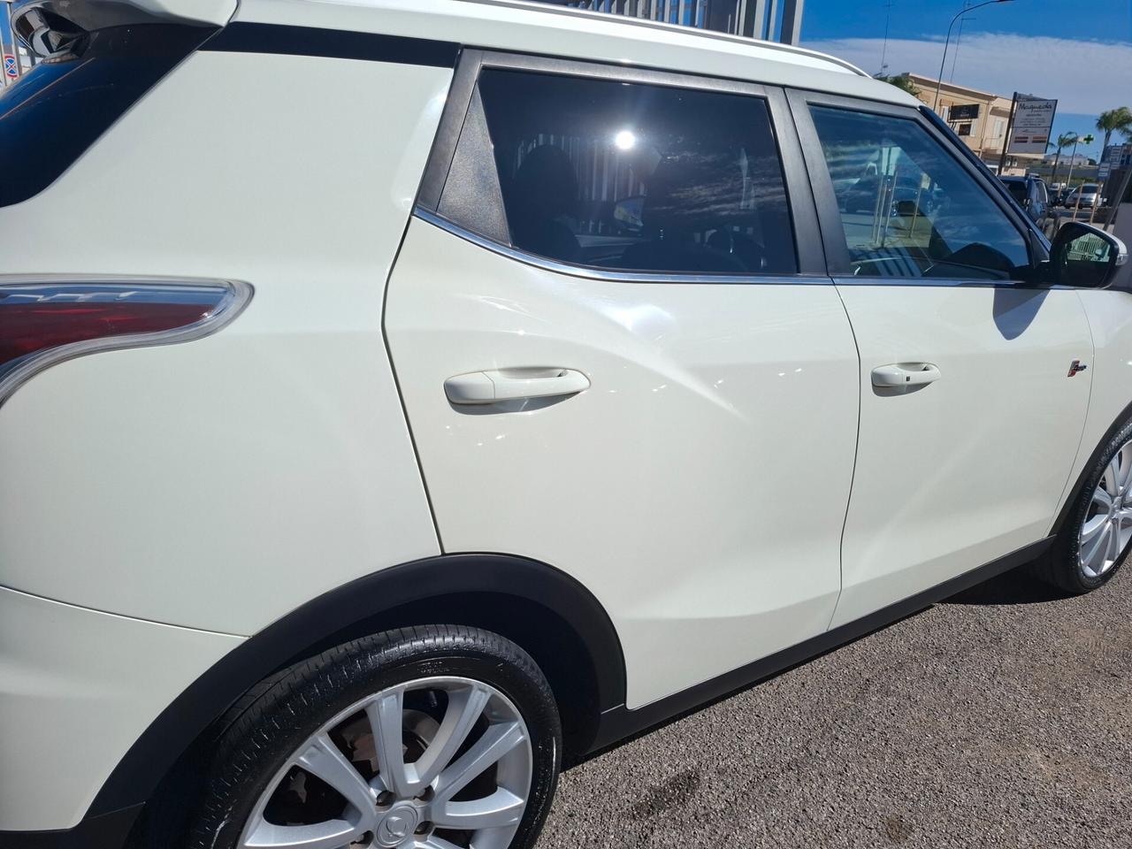 Ssangyong Tivoli 1.6d 4WD Be Visual Hot Aebs