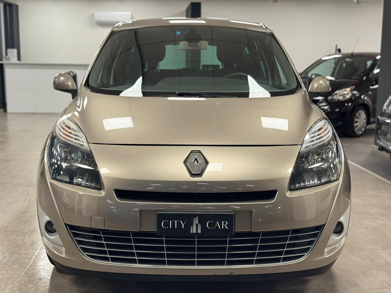 Renault Scenic GRAND Scénic X-Mod 1.6 benzina *7 POSTI*