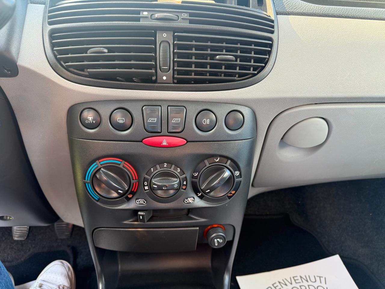 Fiat Punto 1.2i 16V cat 3 porte HLX
