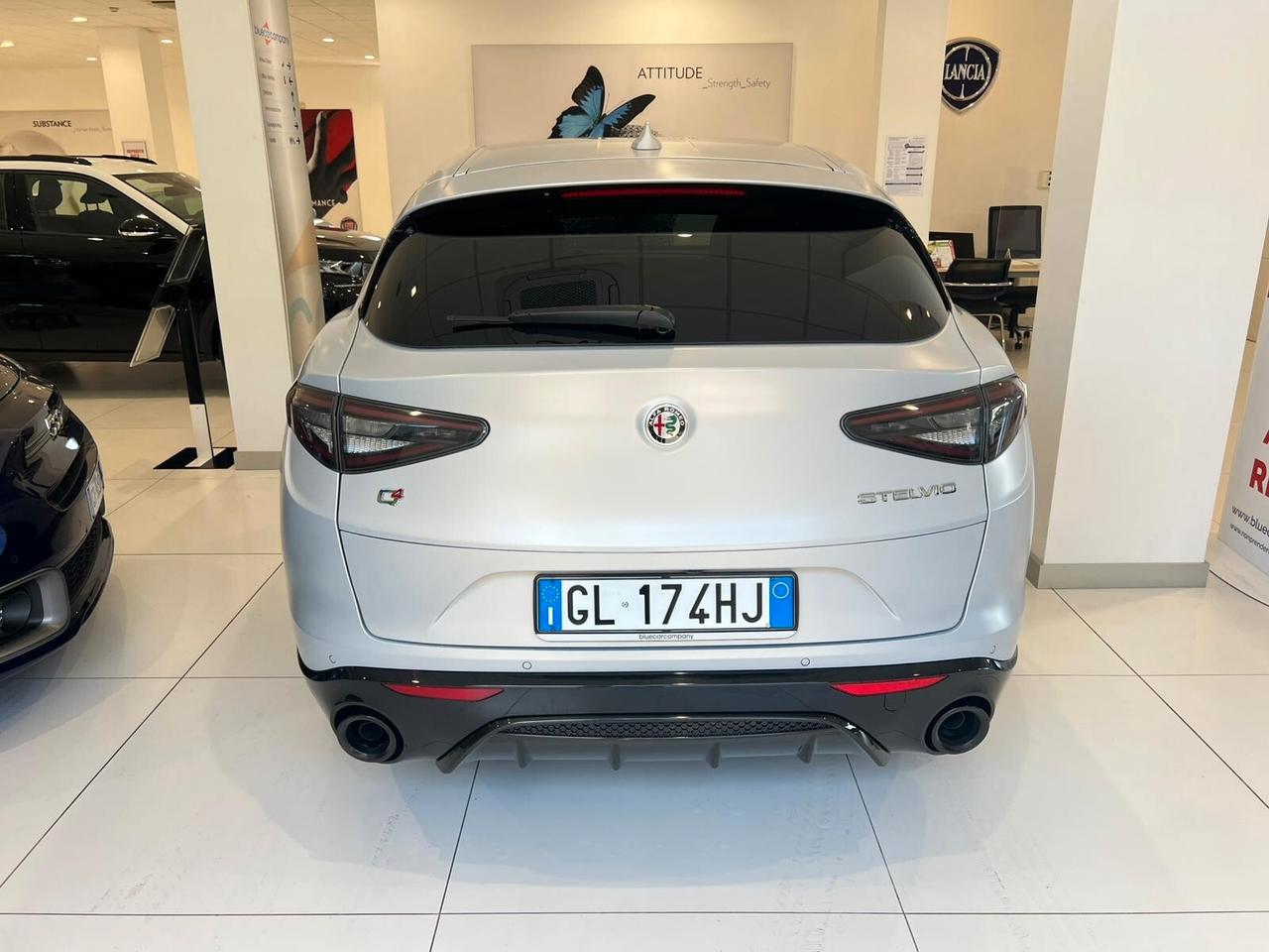Alfa Romeo Stelvio 2.2 Turbodiesel 210 CV AT8 Q4 Competizione